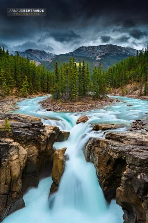 Sunwapta falls